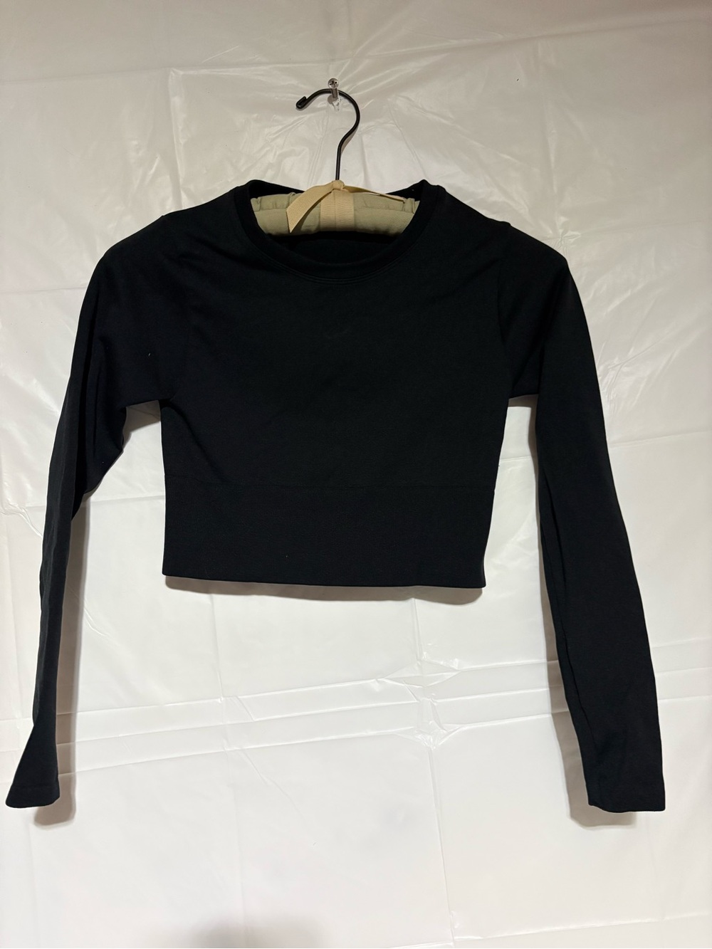 Offline by Aerie Slim-Fit Black Long Sleeve Crop Top